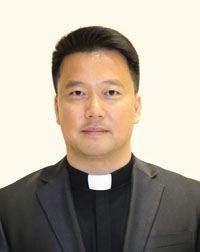 이정재 신부님.jpg