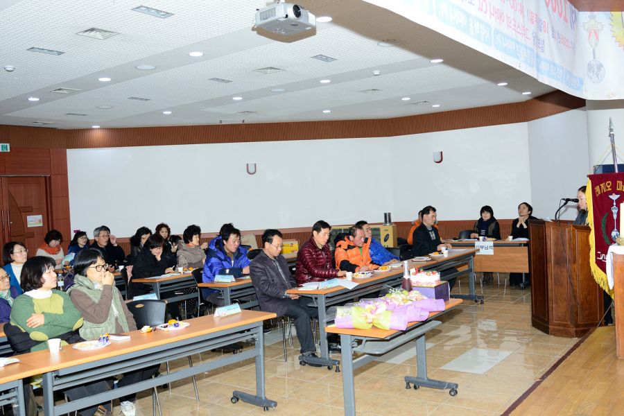 DSC_8135.jpg : 그리스도의 어머니Cu. 소속 5개Pr. 1,000차 주회 기념행사
